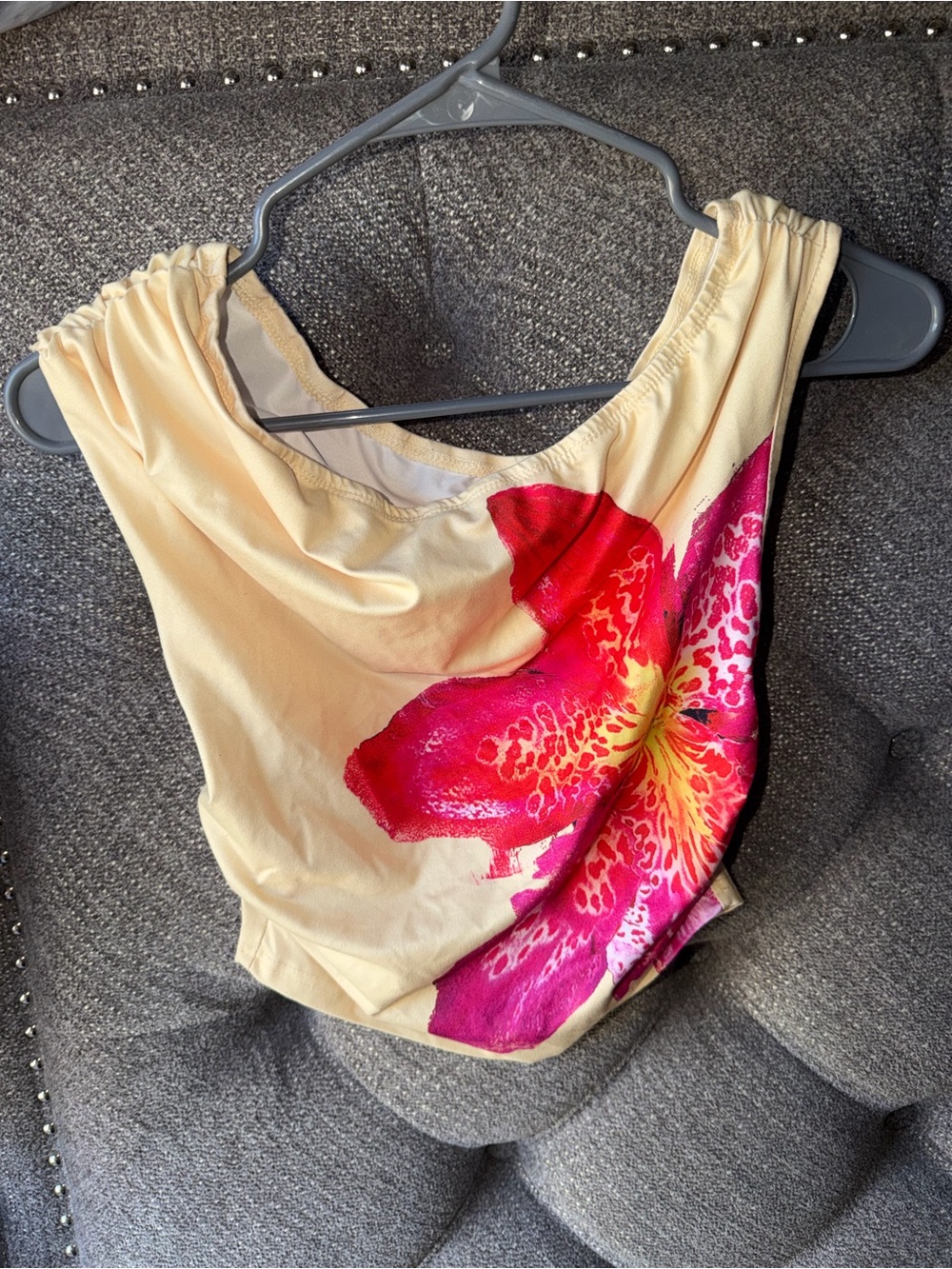 Women’s Cream Floral Tank Top with Pink Red Accent